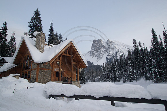 Emerald Lake Lodge