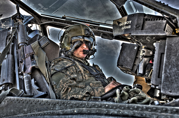 HDR Apache crew 24DM