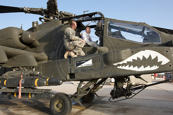 Apache Photo Op