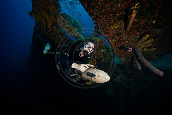 Melissa and scooter on the HilmaHooker wreck
